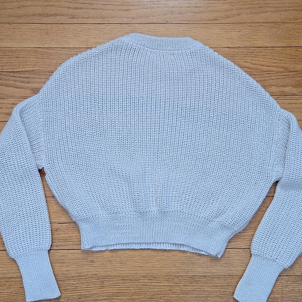 Cropped Color Block Sweater - Picture 6 of 6